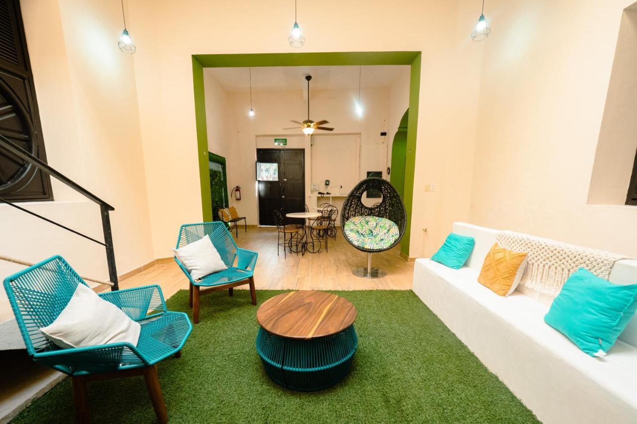 Nido Colibri - Private Rooms And Hostel Dorms In Remate De Paseo Montejo Mérida Exterior foto